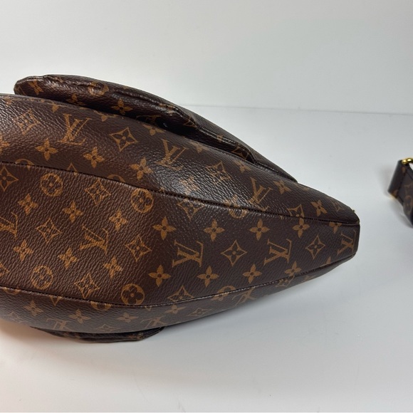 Louis Vuitton X Nigo Monogram Duck Bag - Picture 12 of 16